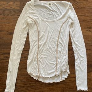 Aritzia Sunday Best Scoop Neck Long Sleeve XS